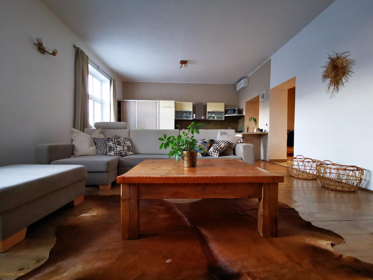 Falcon Apartment Trnava Exterior foto